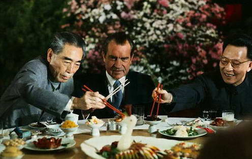 尼克松与周恩来宴会