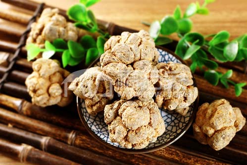 三七质量好坏还与几月份收获有关？