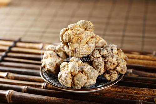 三七是在藤上吗